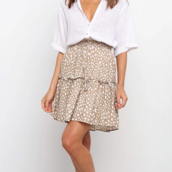 Petal + Pup Blue and White Floral Luda Layered Skirt 10 - Picture 10 of 10